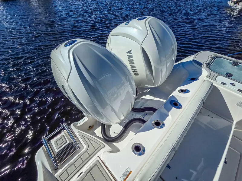 Slide: The Image of Sea Fox 268 Commander 2026 - 5