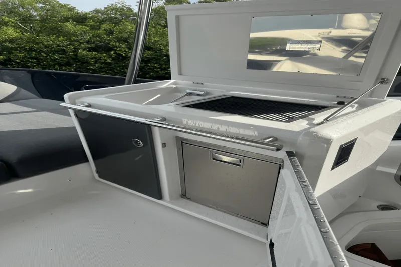 Slide: The Image of Azimut 53 FLY 2023 - 46