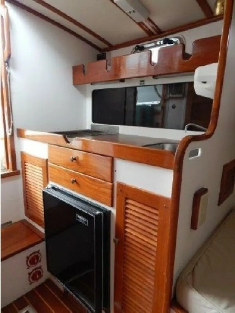 Slide: The Image of Dyer Extended Hardtop 1986 - 9