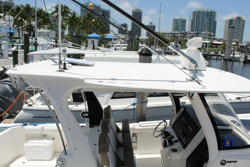 Slide: The Image of Edgewater 370 2016 - 21