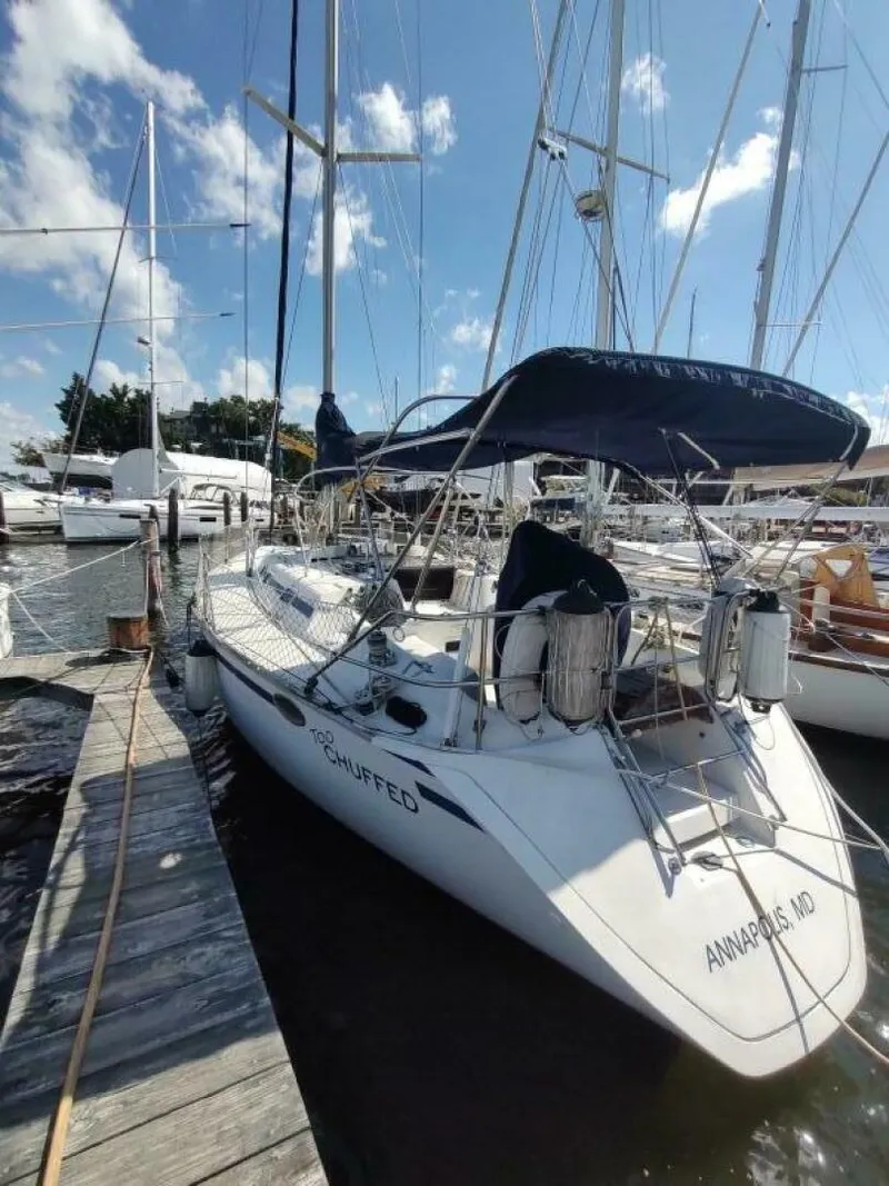 Slide: The Image of Hunter 37 Legend 1987 - 3