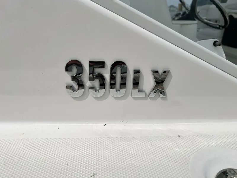 Slide: The Image of Everglades 350 LX 2012 - 27