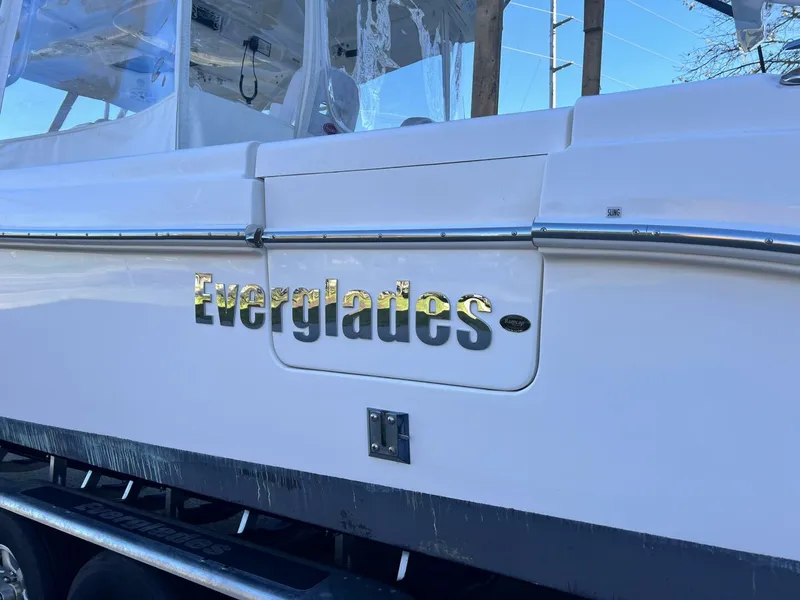 Slide: The Image of Everglades 350 LX 2012 - 80