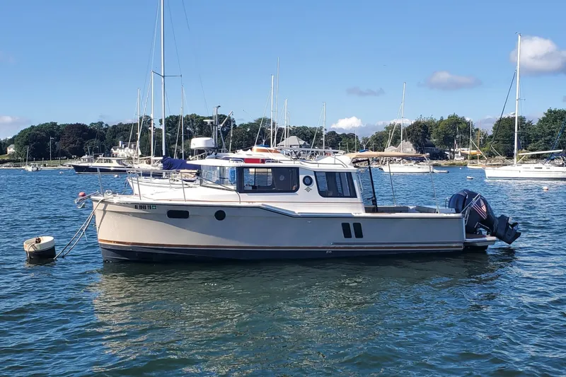 The Image of Ranger Tug R-27 LE 2024 - 0