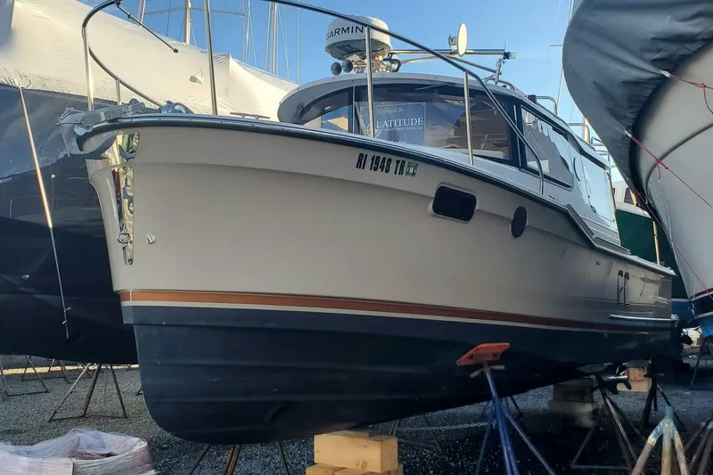 Slide: The Image of Ranger Tug R-27 LE 2024 - 29