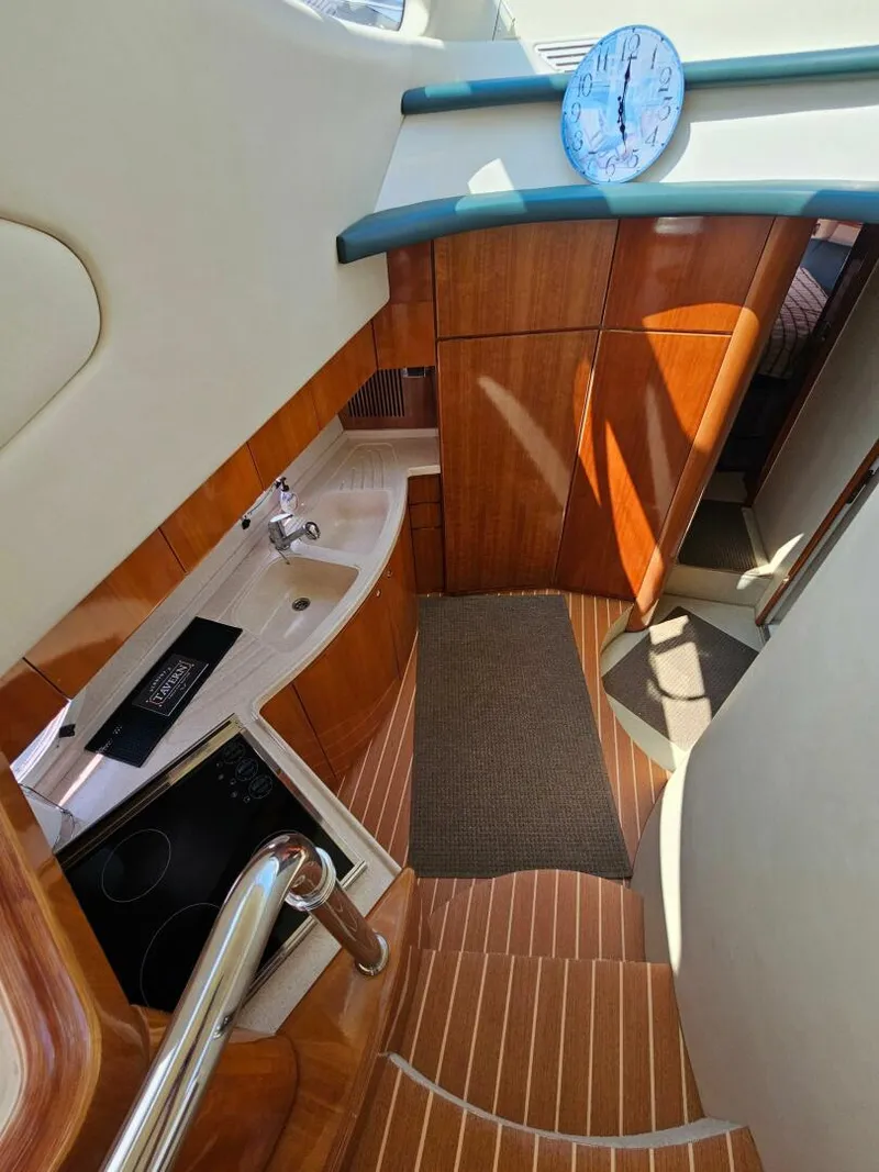 Slide: The Image of Azimut 46 Motor Yacht 2003 - 16