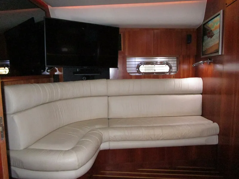 Slide: The Image of Tiara 5200 Express 2003 - 4
