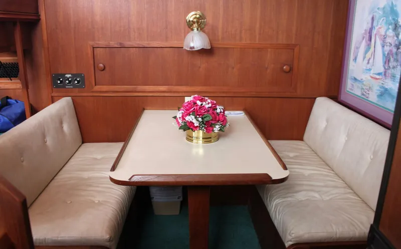 Slide: The Image of Chris-Craft 362 Catalina 1987 - 13