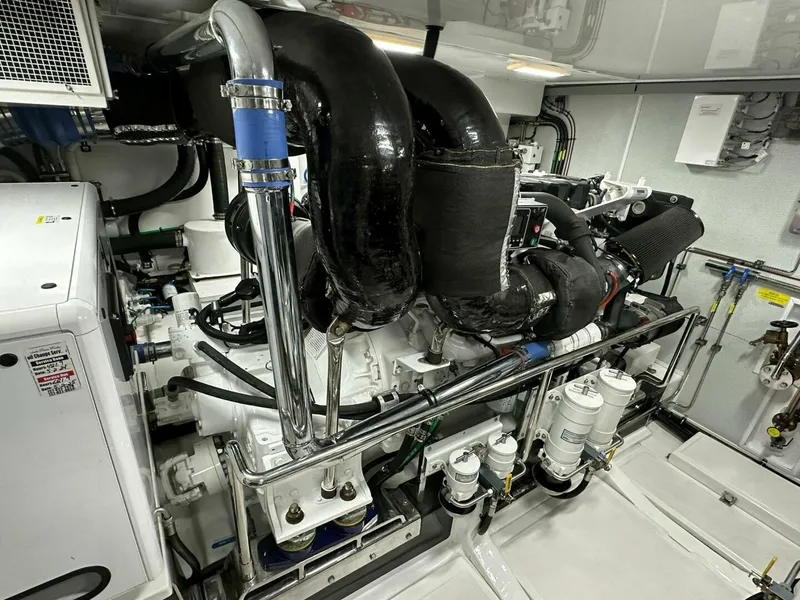 Slide: The Image of Marlow Explorer 66E - CB 2023 - 43