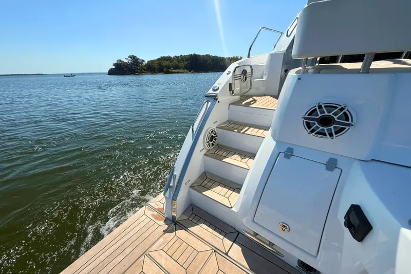 Slide: The Image of Cruisers 50 CANTIUS 2020 - 16