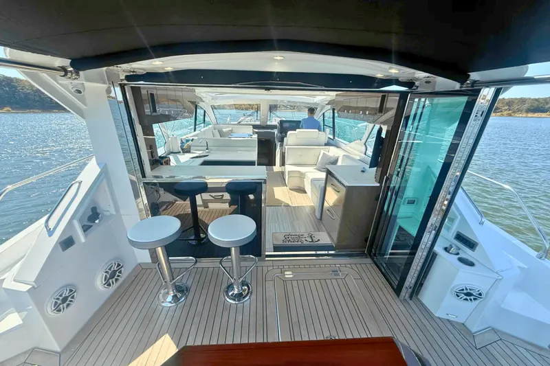 Slide: The Image of Cruisers 50 CANTIUS 2020 - 21