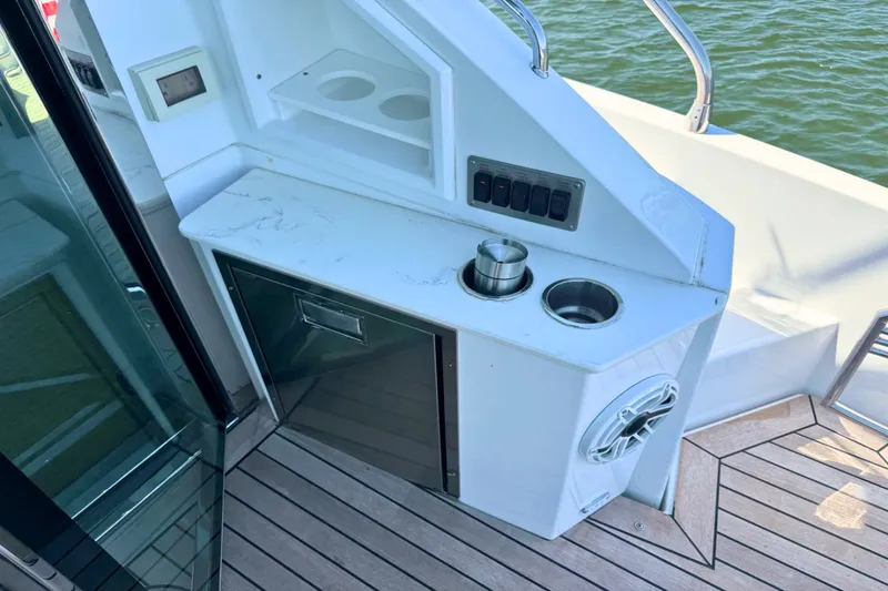 Slide: The Image of Cruisers 50 CANTIUS 2020 - 25