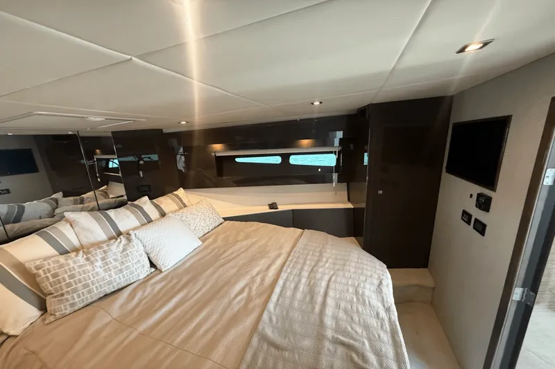 Slide: The Image of Cruisers 50 CANTIUS 2020 - 55