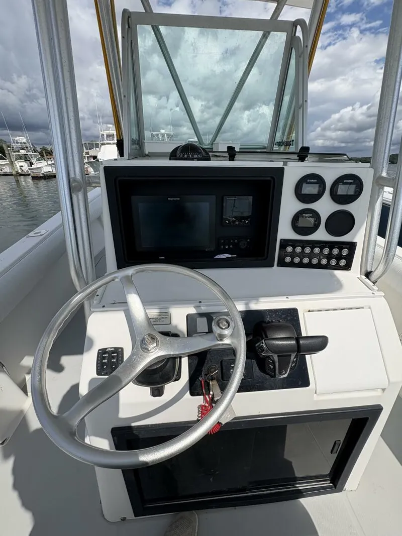Slide: The Image of Regulator Marine 2000 - 6