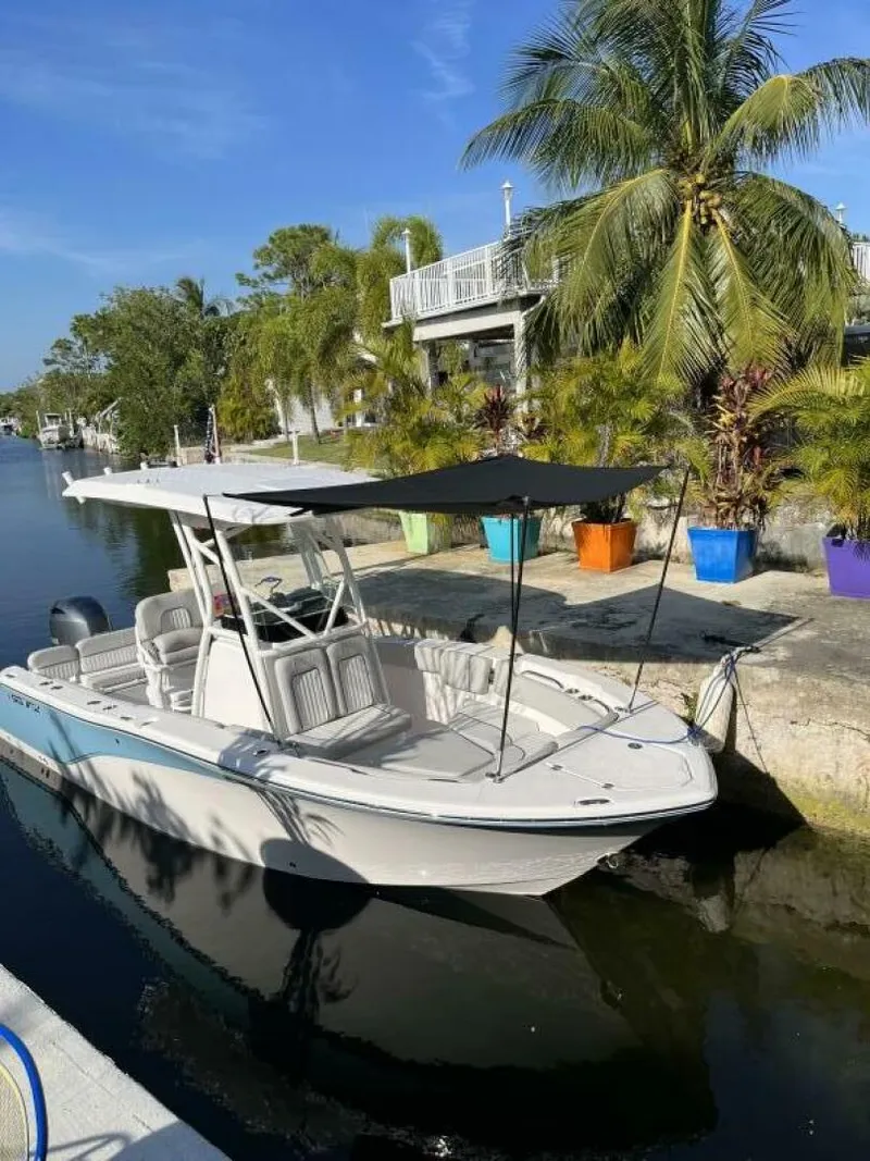 Slide: The Image of Sea Fox 228 Commander CC 2022 - 2