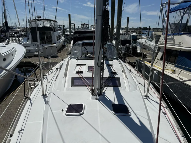 Slide: The Image of Beneteau Oceanis 43 2010 - 11