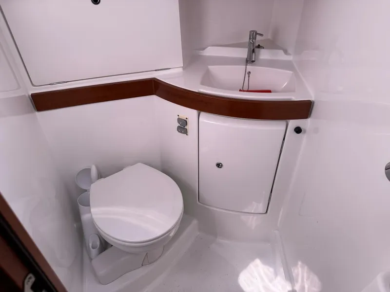 Slide: The Image of Beneteau Oceanis 43 2010 - 60