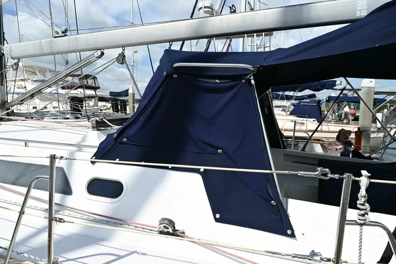 Slide: The Image of Catalina 2002 - 13