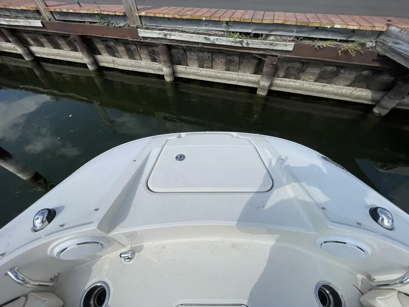 Slide: The Image of Sea Ray 280 Sun Deck 2010 - 24