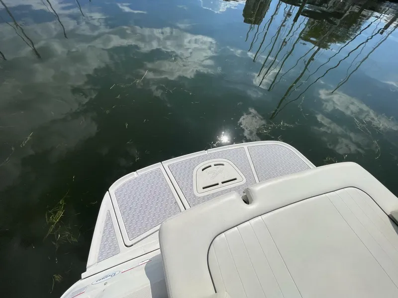 Slide: The Image of Sea Ray 280 Sun Deck 2010 - 50