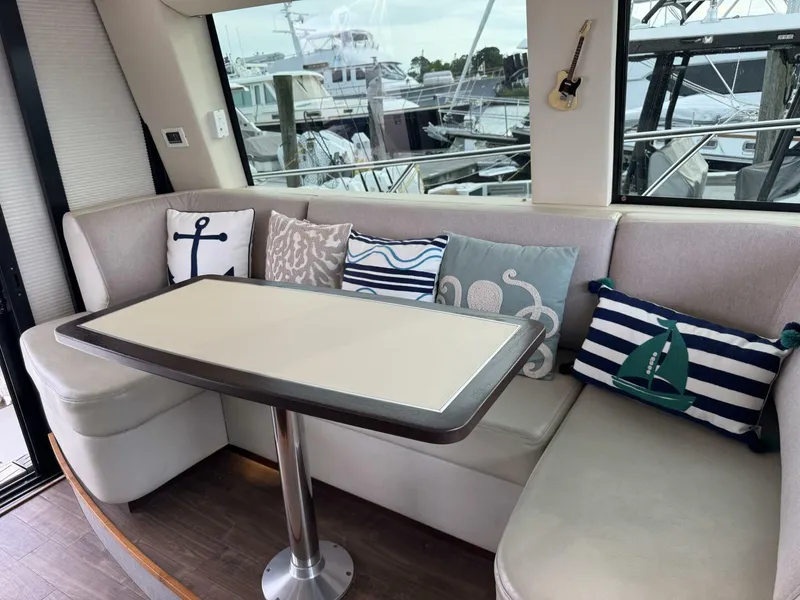 Slide: The Image of Regal 42 Fly 2017 - 15