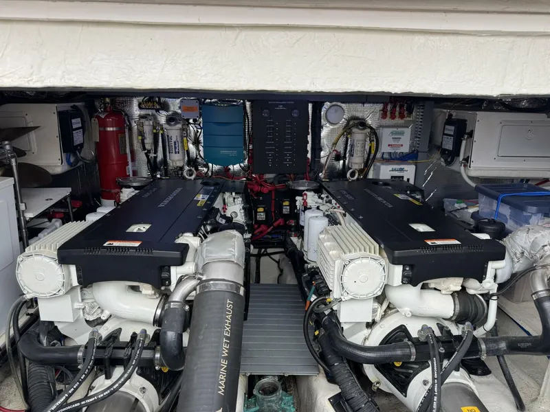 Slide: The Image of Regal 42 Fly 2017 - 62