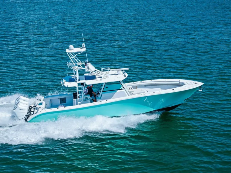 Slide: The Image of Yellowfin 42 Offshore 2017 - 36