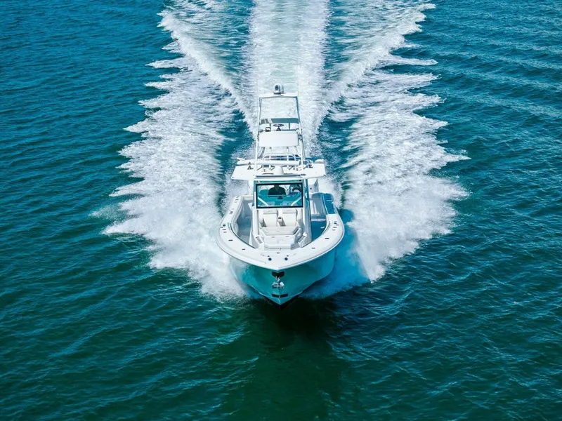 Slide: The Image of Yellowfin 42 Offshore 2017 - 37