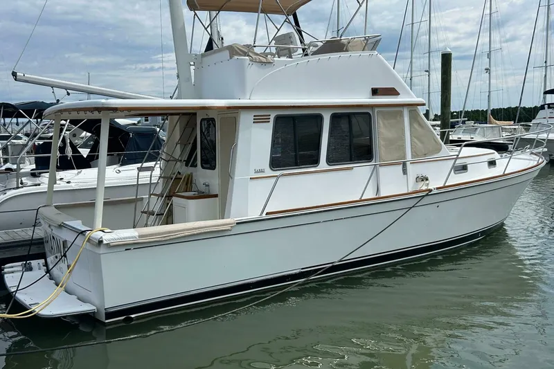 The Image of Sabre 36 Flybridge 2004 - 0