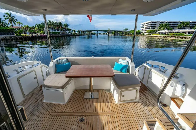 Slide: The Image of Azimut Fly 50 2015 - 22