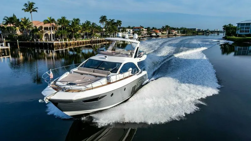 Slide: The Image of Azimut Fly 50 2015 - 3