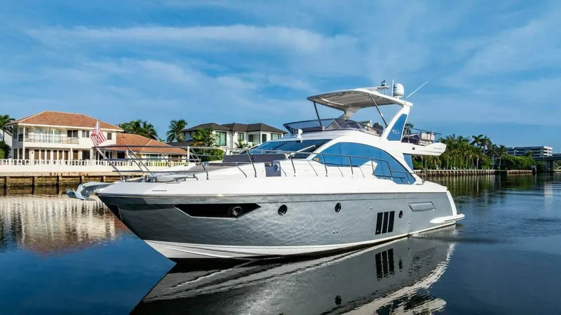 Slide: The Image of Azimut Fly 50 2015 - 4