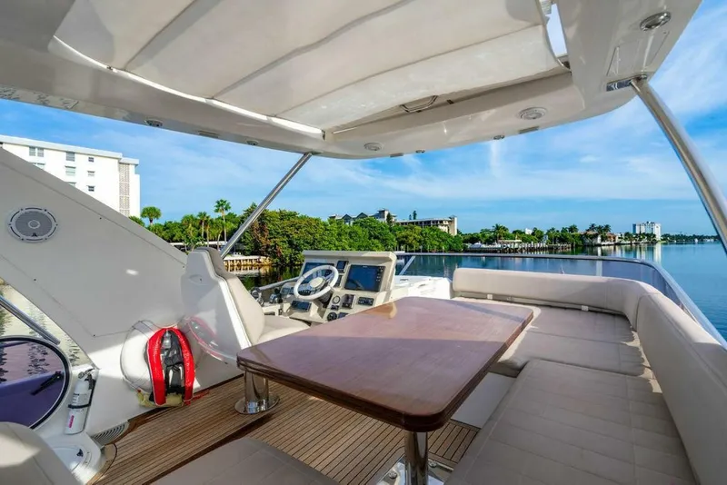 Slide: The Image of Azimut Fly 50 2015 - 42