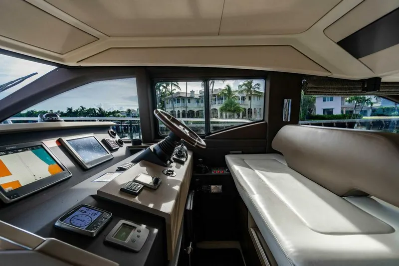 Slide: The Image of Azimut Fly 50 2015 - 65