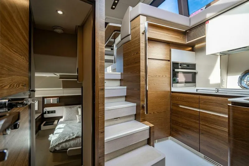 Slide: The Image of Azimut Fly 50 2015 - 75
