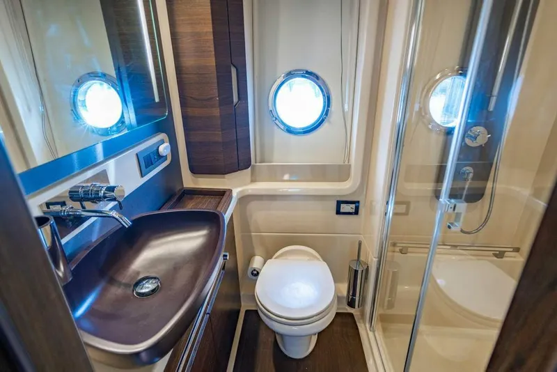 Slide: The Image of Azimut Fly 50 2015 - 83