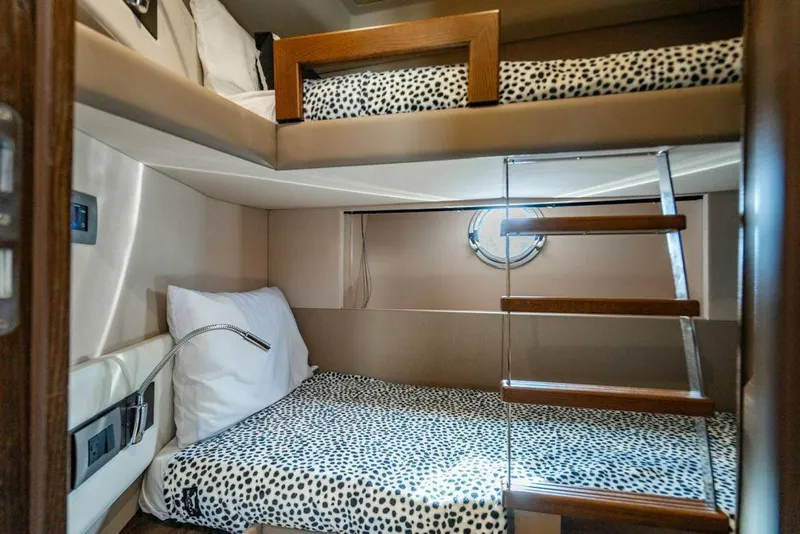 Slide: The Image of Azimut Fly 50 2015 - 90