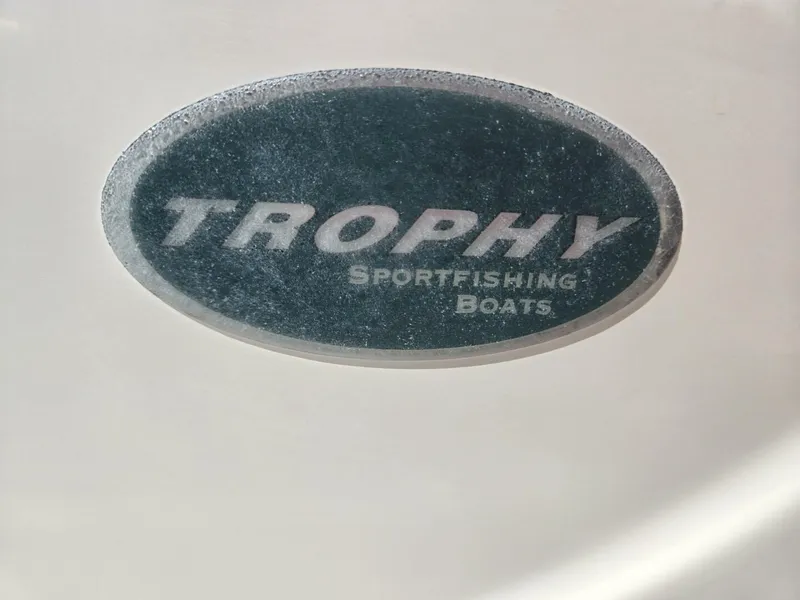 Slide: The Image of Trophy 2005 - 15