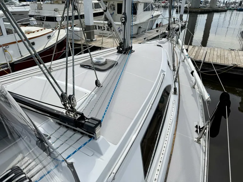 Slide: The Image of Catalina 355 2011 - 10