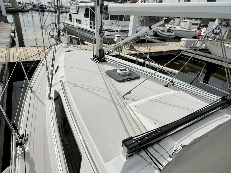 Slide: The Image of Catalina 355 2011 - 11
