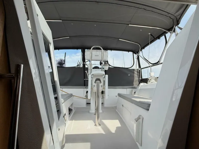 Slide: The Image of Catalina 355 2011 - 18
