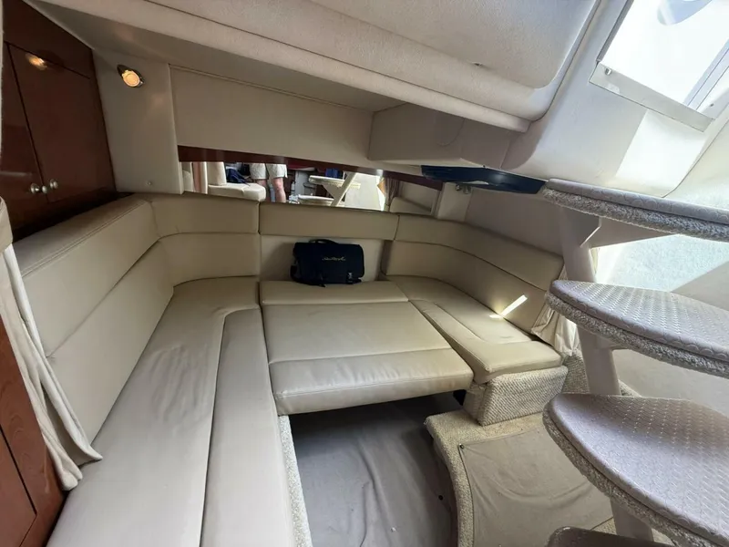 Slide: The Image of Sea Ray 320 Sundancer 2007 - 17