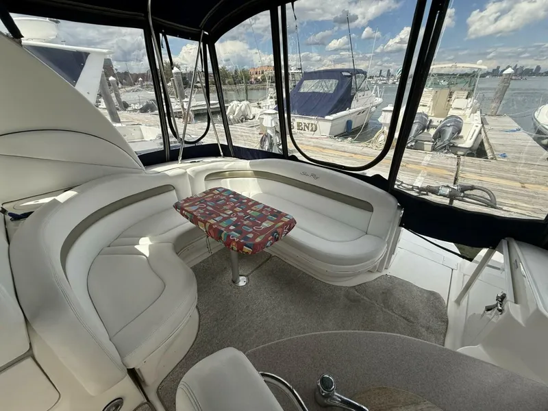 Slide: The Image of Sea Ray 320 Sundancer 2007 - 8