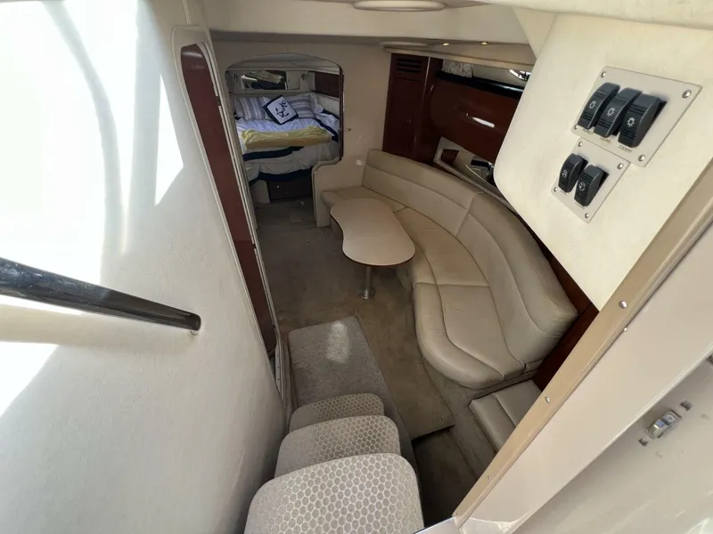 Slide: The Image of Sea Ray 360 Sundancer 2002 - 16