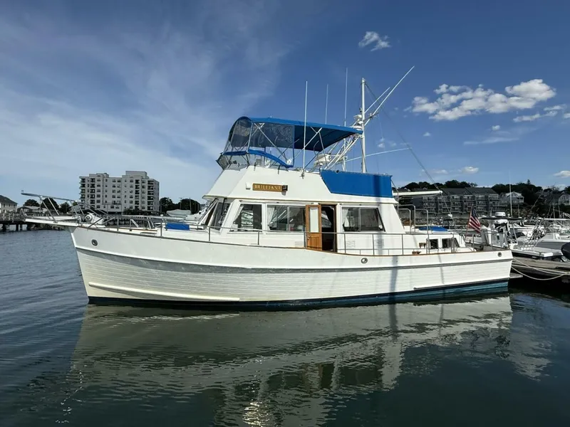 The Image of Grand Banks 42 Classic 1999 - 0