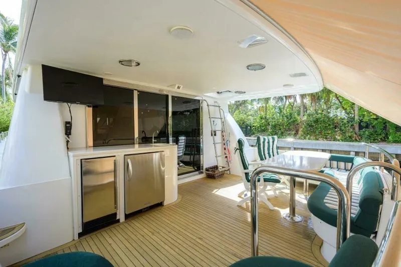 Slide: The Image of Lazzara 80 Cockpit Motoryacht 1998 - 35