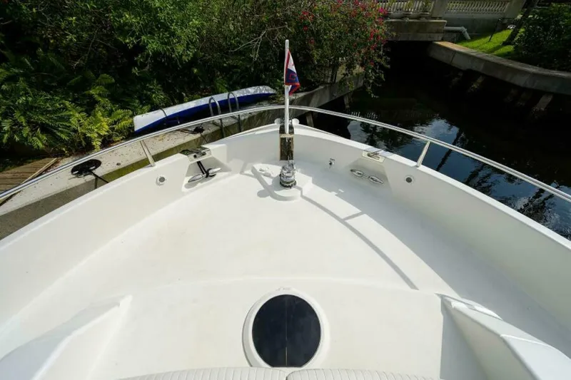 Slide: The Image of Lazzara 80 Cockpit Motoryacht 1998 - 39