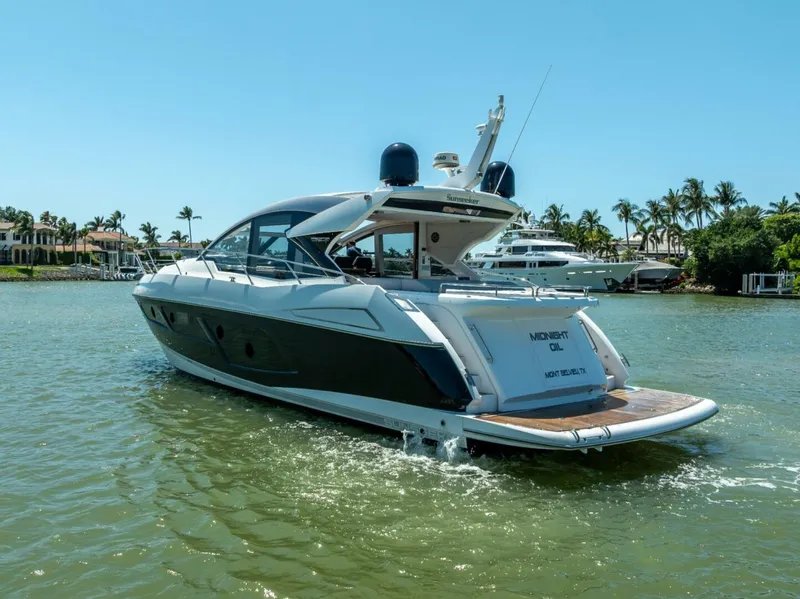 Slide: The Image of Sunseeker Predator 57 2018 - 11
