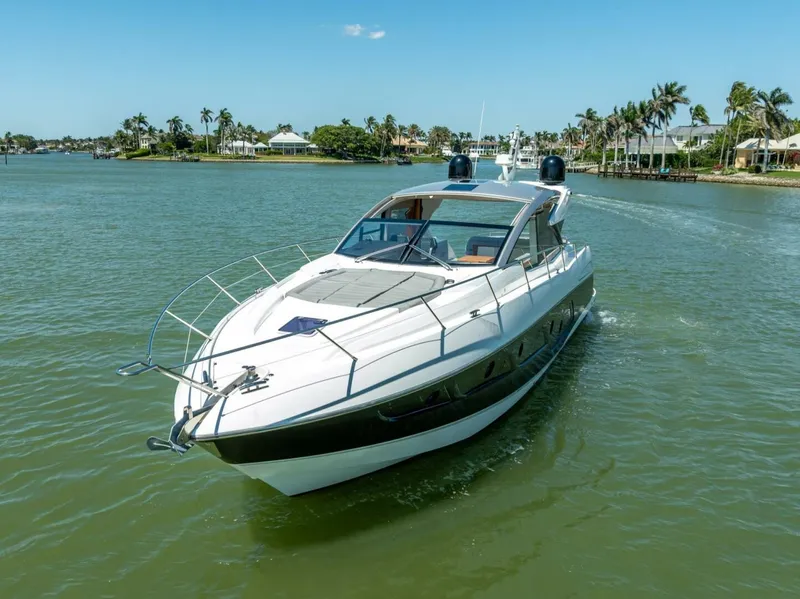 Slide: The Image of Sunseeker Predator 57 2018 - 22