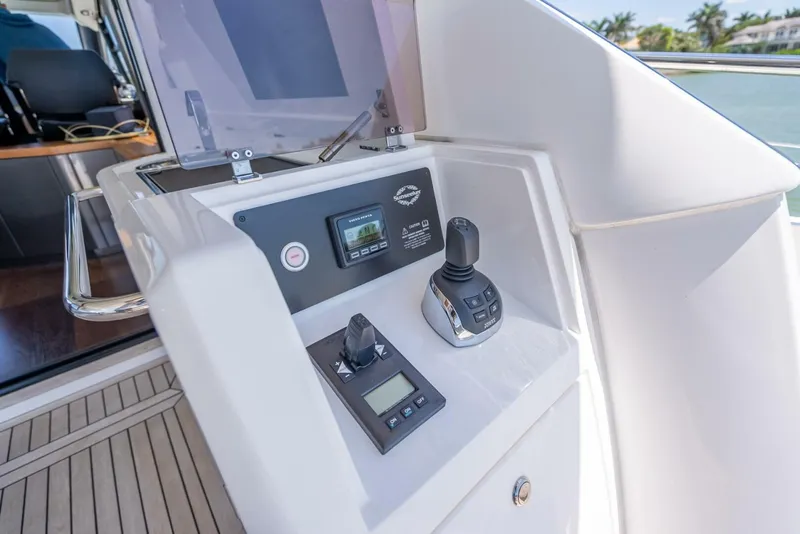 Slide: The Image of Sunseeker Predator 57 2018 - 37